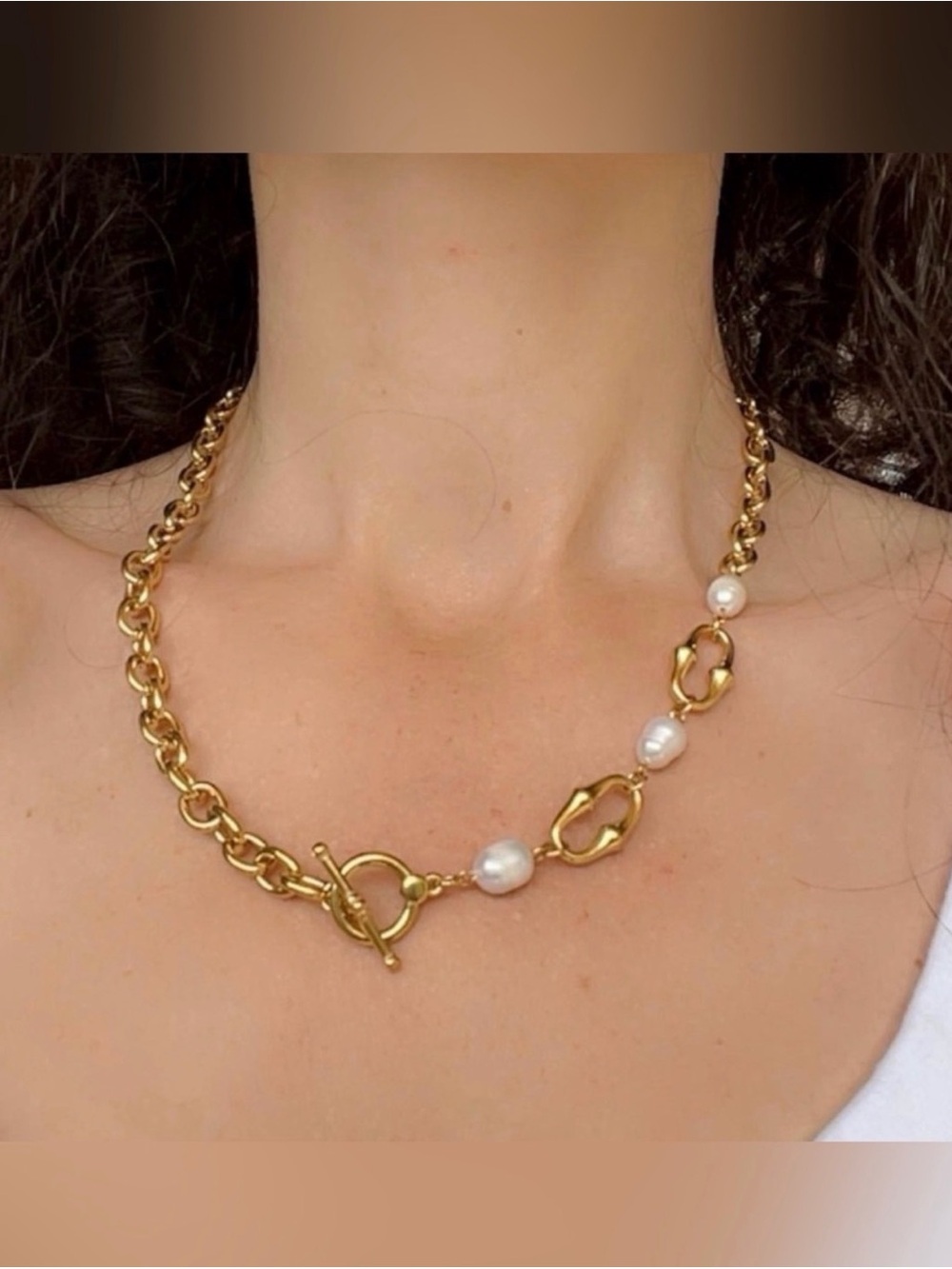 Pearl Toggle Chain Necklace Women’s Jewelry - Picture 5 of 6